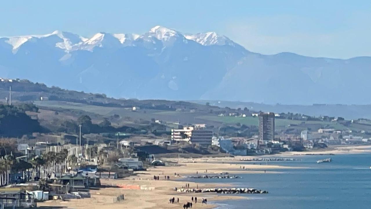 I Tre Marchi Rooms / Camera Mare Termoli Buitenkant foto